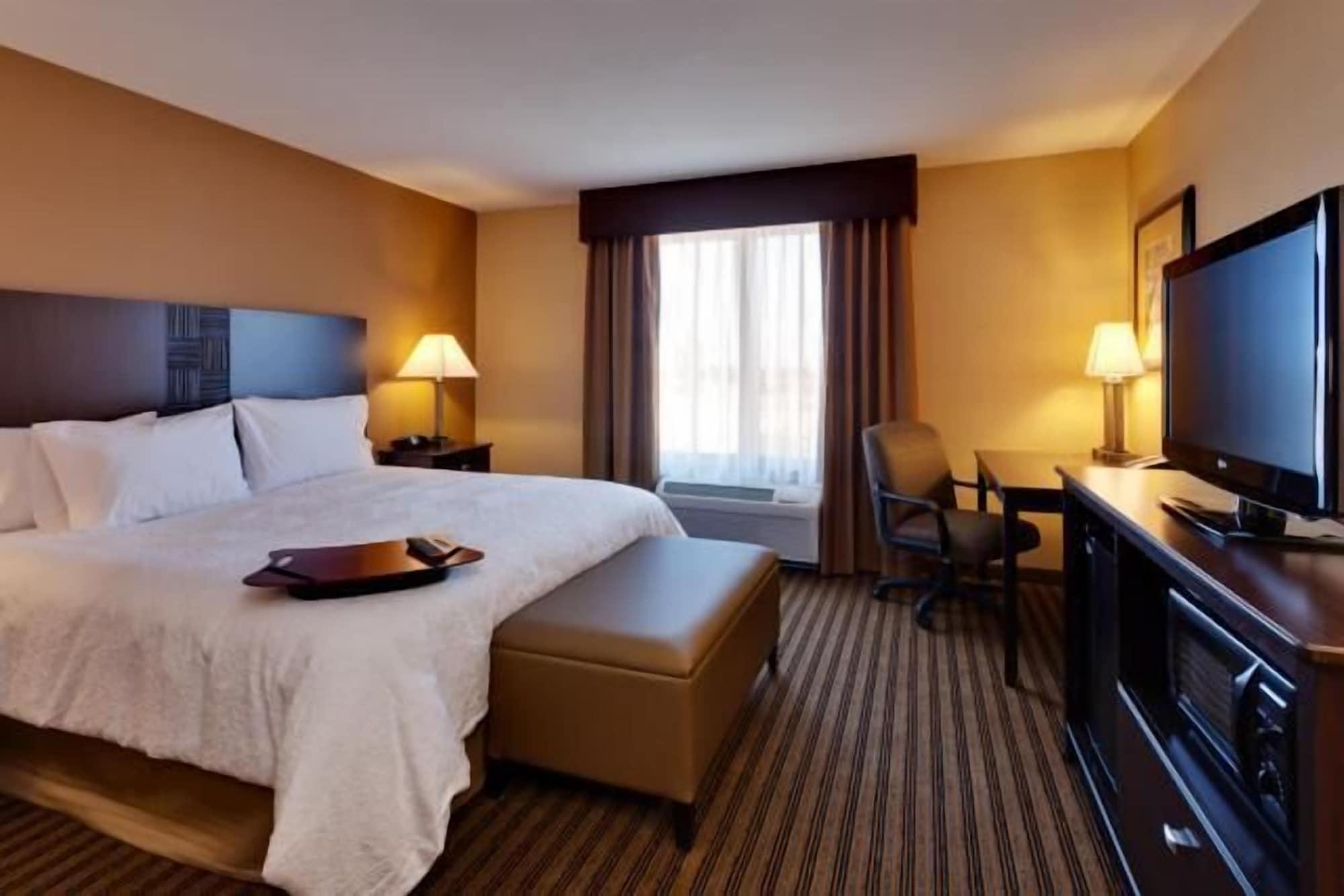 Hampton Inn & Suites Fresno - Northwest Herndon Eksteriør bilde